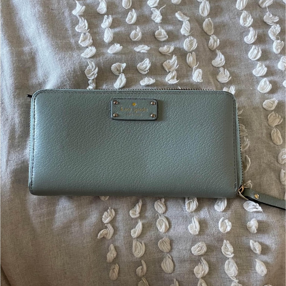 Kate Spade Large wallet